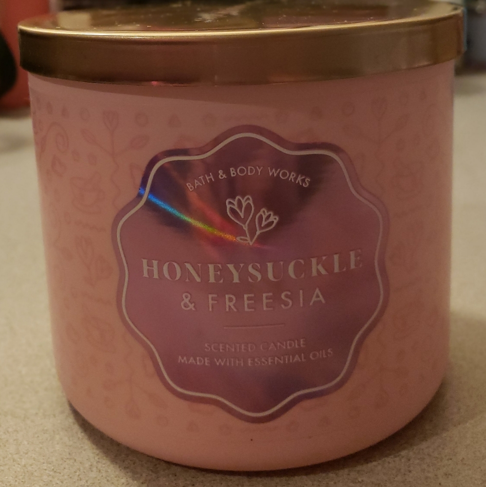 Bath and body works candles